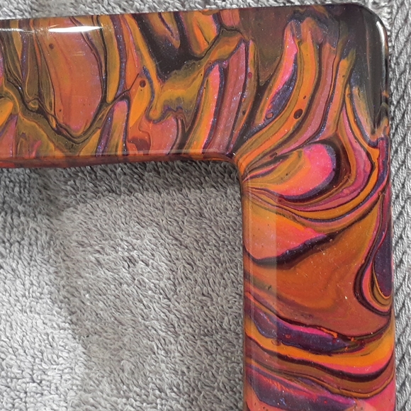 Hand Crafted Wooden Picture Frame Hand Painted Resin Essential Home Decor - Picture 4 of 7